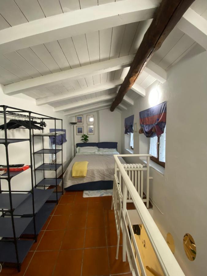 Casa Baiettini 9 Bed and Breakfast Intra Buitenkant foto